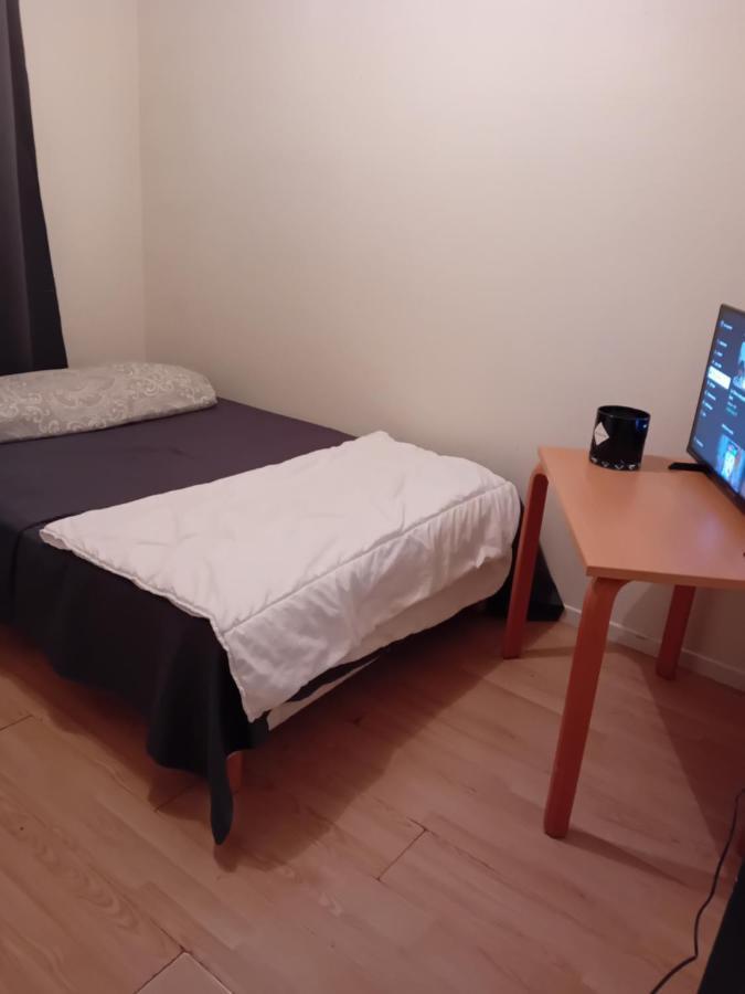 Une Maison En Ville Saint-Denis  Ngoại thất bức ảnh