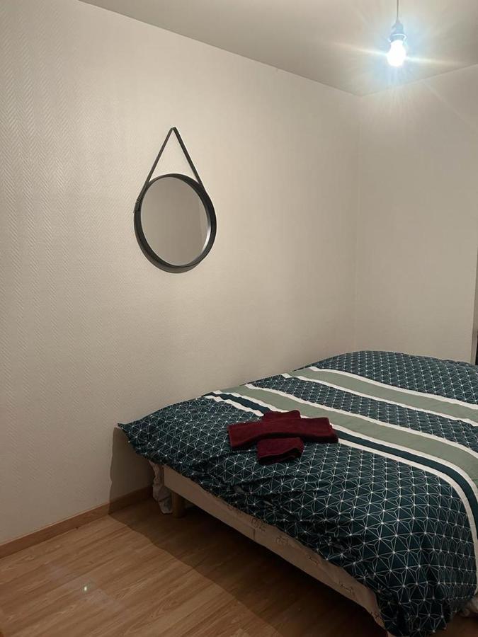 Une Maison En Ville Saint-Denis  Ngoại thất bức ảnh